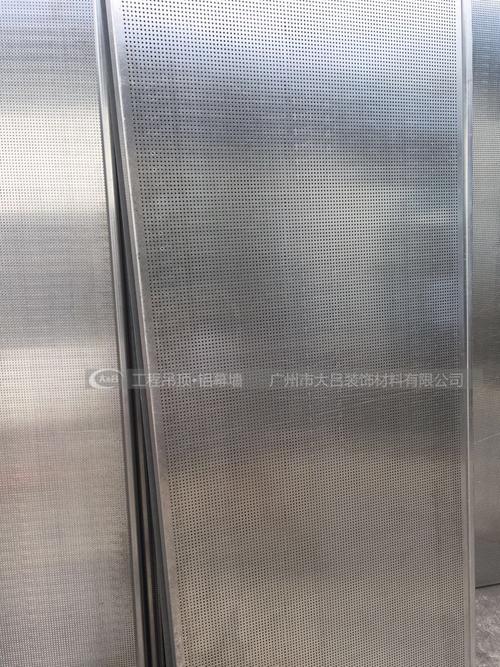   广州市大吕装饰材料 金属铝合金板材料铝单板工厂